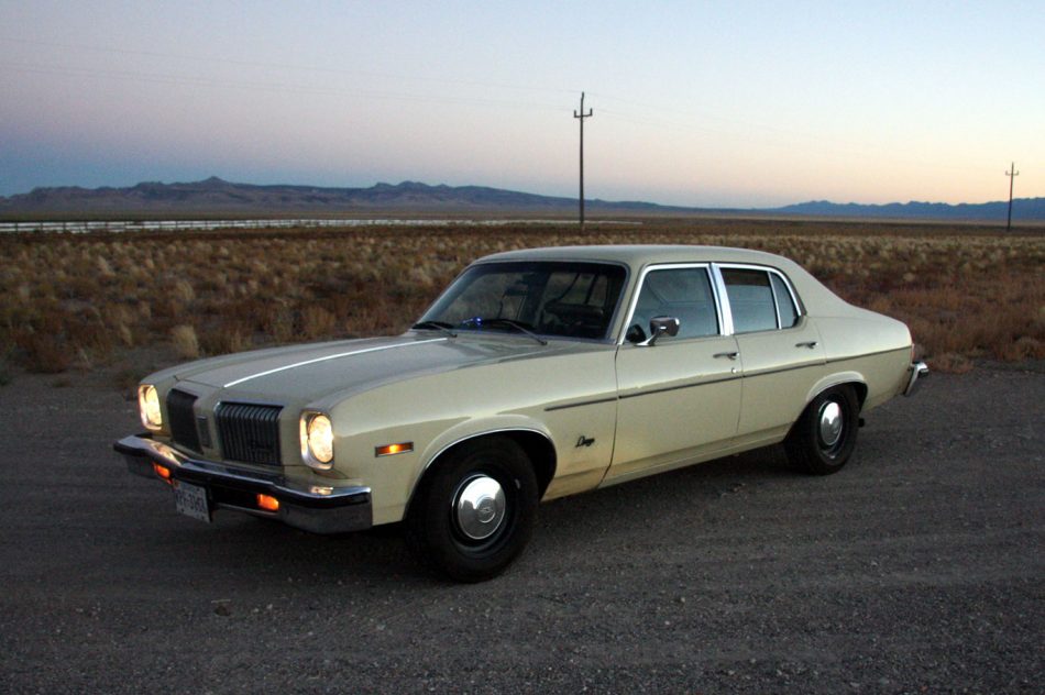 Oldsmobile Omega
