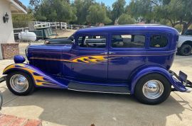 1933  Studebaker Rockne sedan 