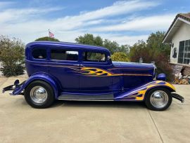 1933  Studebaker Rockne sedan 