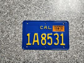 1970 California Motorcycle License Plate, DMV Clr