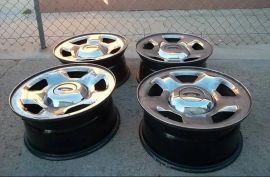 Ford 6 Lugs 17" x 7.5" Stock Rims With H