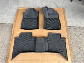 3D Floor Mat Liners for Toyota Hilux N80 Auto 2015