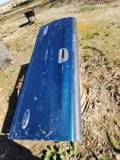 2000S ford f250 pick-up tail gate 