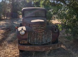 1942 Chevrolet Ton & 1/2 small block