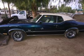 1972 Oldsmobile Cutlass supreme 