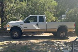 2001 Ford F250 Larite 7.3 Powerstroke Diesel 4 Wheel Drive