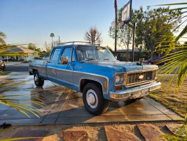 1974 Chevrolet C20 crew cab