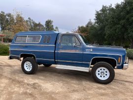 1979 Chevrolet K10 truck 4 X 4  manual 4 speed 89K miles